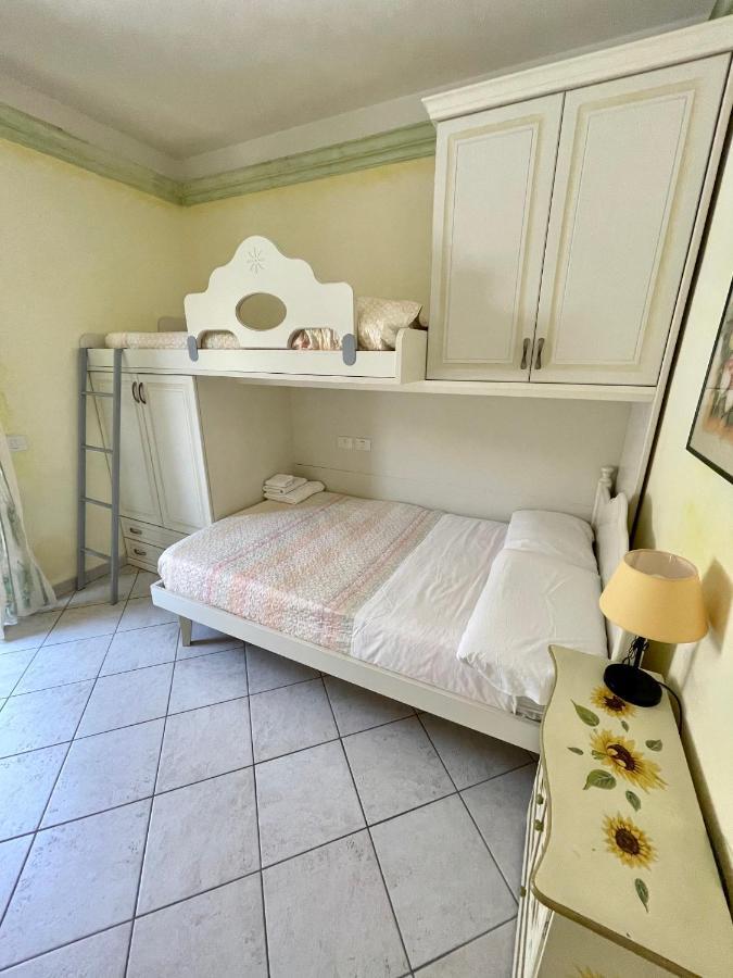 B&B Le Farfalle Palau Exterior photo